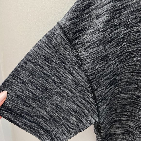 Lululemon Oversized T-shirt - Picture 5 of 6